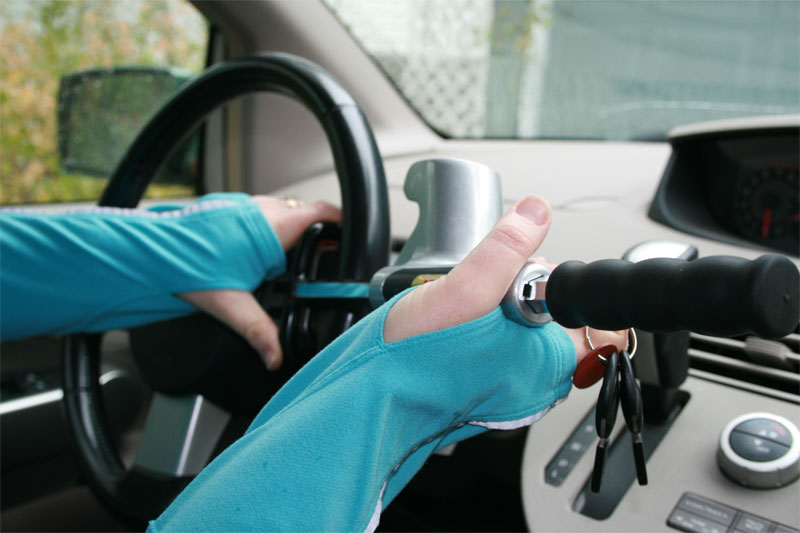 How to unlock steering wheel without key honda #6